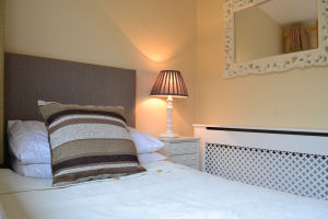 Dun-Mhuire---Bedroom1