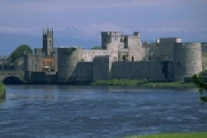 King-Johns-Castle-Desc1-16122