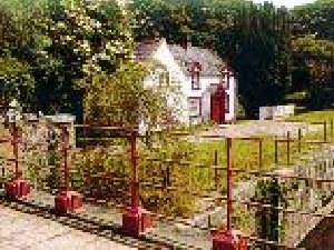 Knock-Bridge-Desc1-13931