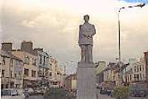 Liam-Mellows-Statue-Desc1-12769