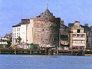 Reginalds-Tower-Museum-Desc1-16485