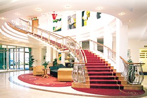 RED COW MORAN HOTEL_image